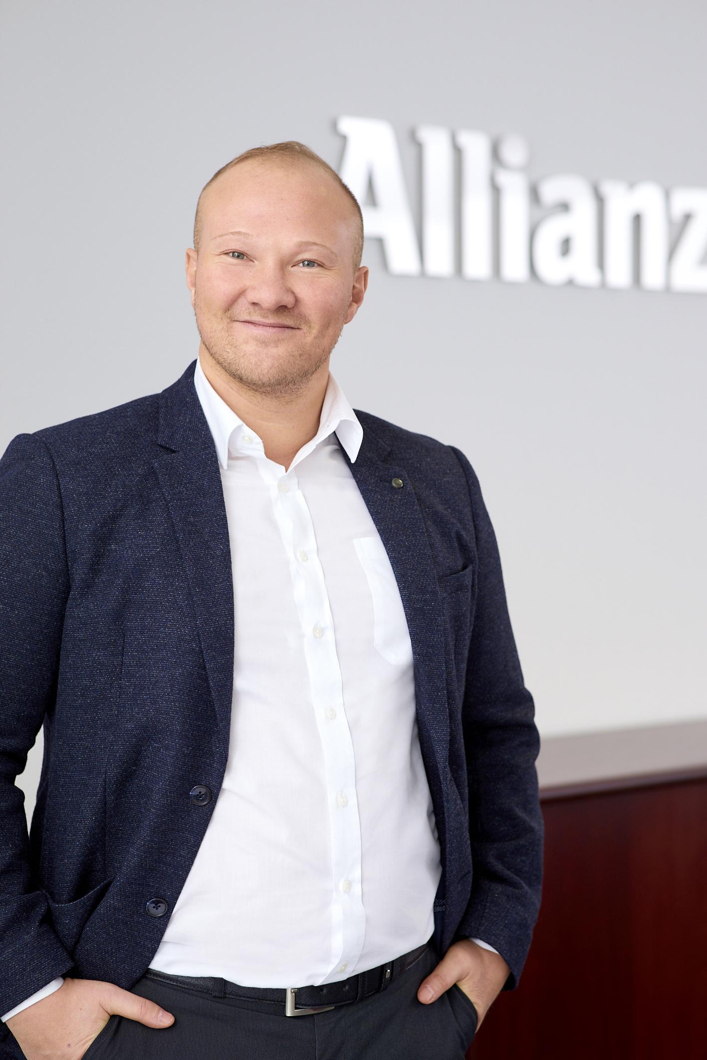 Isim Schakirow Allianz Versicherungen Karriere Göttingen