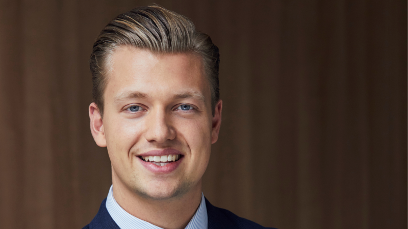 jonas-ueber-seine-erfahrungen-im-allianz-management-programm_blog_header.png